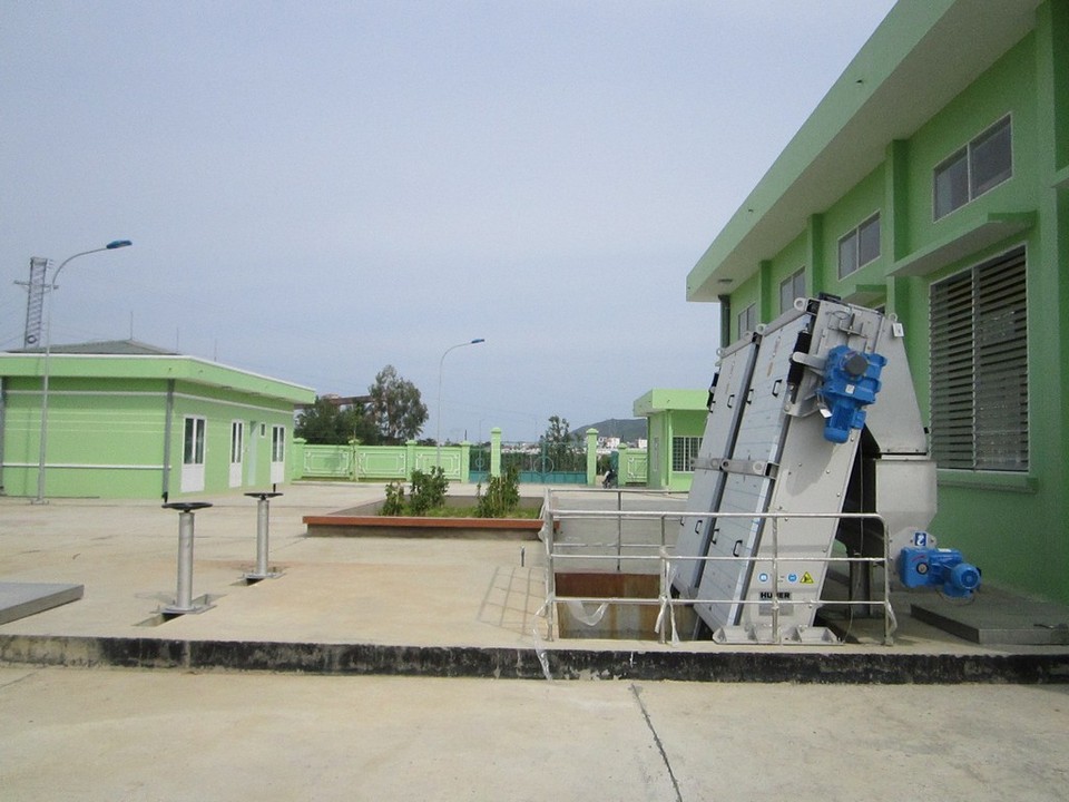 HP1_Tram bom chinh phia Nam 1.jpg